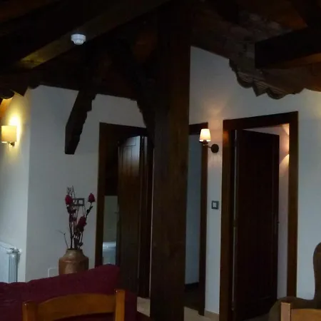 Hospederia Rural Santa Cruz * Socobio