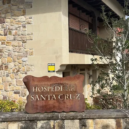 Hospederia Rural Santa Cruz イン *