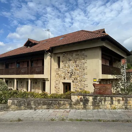 Hospederia Rural Santa Cruz イン