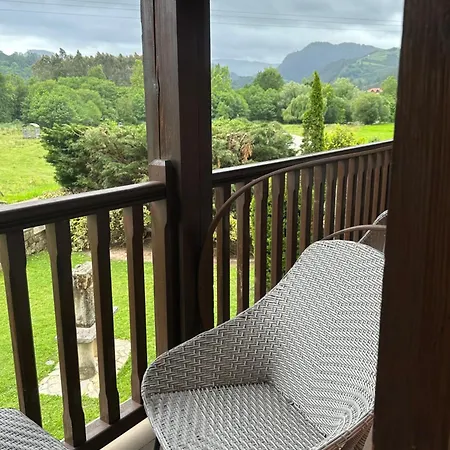 Hospederia Rural Santa Cruz イン