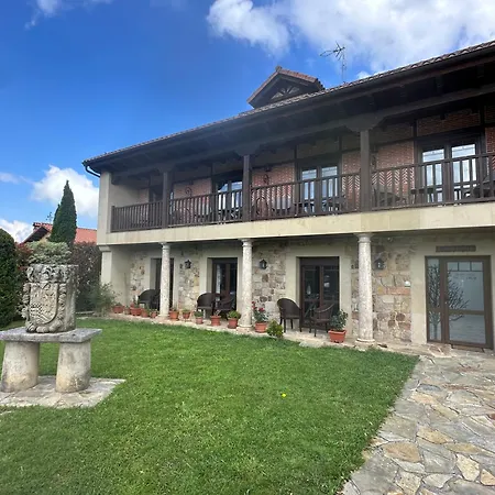 Hospederia Rural Santa Cruz イン