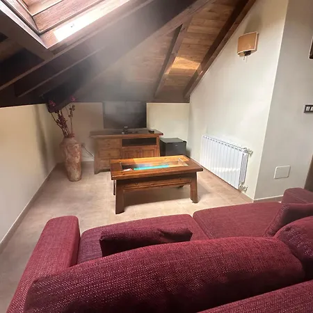 Hospederia Rural Santa Cruz * Socobio